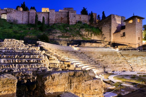 Крепость Алькасаба и римский театр в Малаге