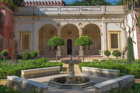 Gärten des Stadtpalastes Casa Pilatos in Sevilla