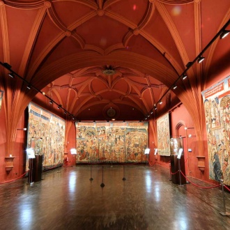 La Seo Chapterhouse Tapestry Museum
