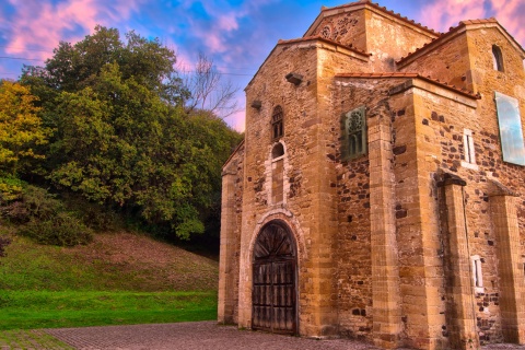 Kościół San Miguel de Lillo. Oviedo. Asturia.