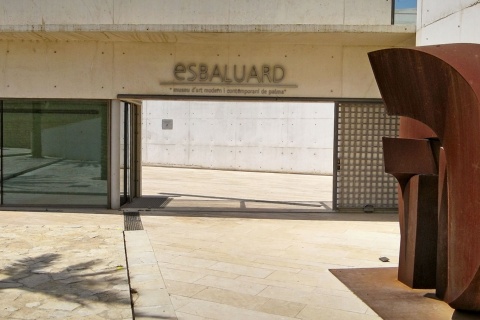 Muzeum Sztuki Nowoczesnej i Współczesnej Es Baluard. Palma de Mallorca