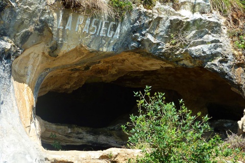 La Pasiega cave. Puente Viesgo