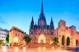 Façade de la cathédrale Santa Eulalia de Barcelone