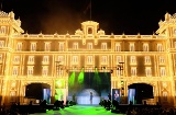 Bühne und Beleuchtung auf dem Stadtfest von Málaga