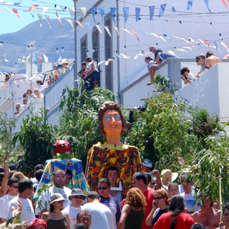 Tańce podczas Fiesta de la Rama. Agaete, Gran Canaria