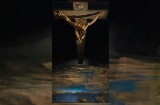 «Христос», 1951 г. Сальвадор Дали, холст, масло, 204,8 x 115,9 см, Художественная галерея и музей Келвингроув, Глазго