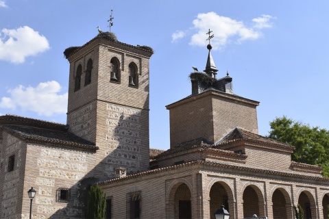 Приходская церковь Сан-Кристобаль в Боадилья-дель-Монте (Сообщество Мадрид).