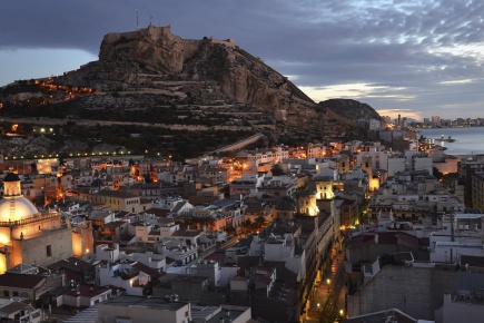 Панорамный вид на Аликанте (Валенсийское сообщество).