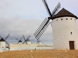 Vue de moulins à Campo de Criptana