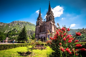 Basilika von Covadonga, Asturien
