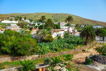 Place centrale de Betancuria (Fuerteventura, îles Canaries)
