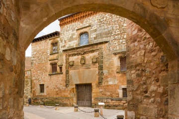 Дворец Контрерас-де-Айльон (Сеговия, Кастилия и Леон)