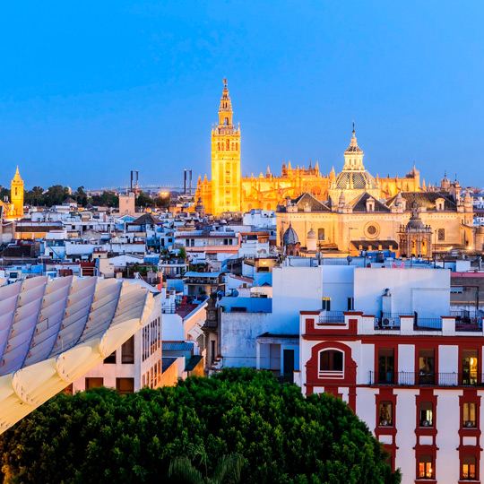 Blick auf die Giralda, über den Dächern von Sevilla