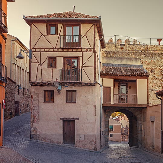 Porta di San Andrés a Segovia. Ingresso del quartiere ebraico