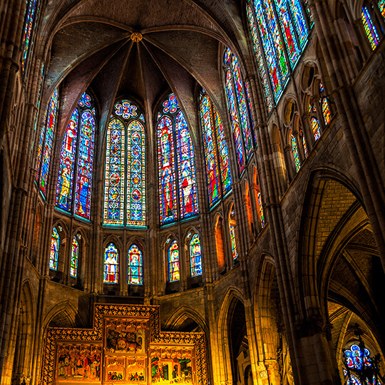 レオン大聖堂のステンドグラス