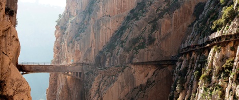Hängebrücke am Caminito del Rey in Malaga, Andalusien