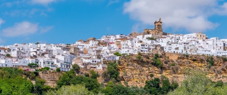 Вид на Аркос-де-ла-Фронтера, провинция Кадис, Андалусия