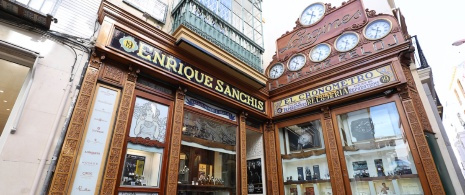 Loja de relógios centenária, El Cronómetro, em Sevilha