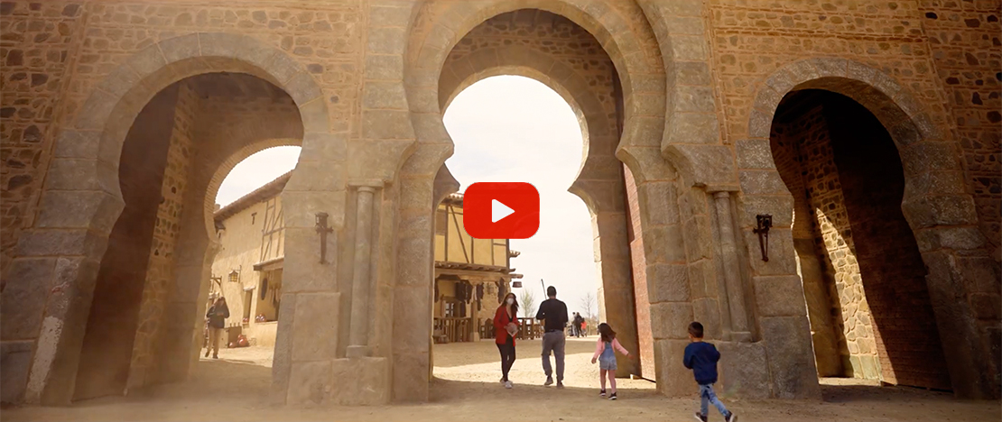 Fotograma do vídeo Trailer Oficial 2022 | Puy du Fou, Espanha