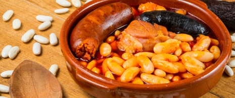 Asturischer Bohneneintopf