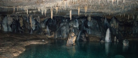 Cristinos cave in the Urbasa y Andía Natural Park, Navarre