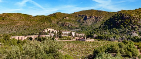 Картезианский монастырь Портасели в природном парке Сьерра-Кальдерона, Валенсийское сообщество