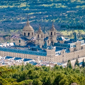 Panoramablick des Königlichen Klosters San Lorenzo de El Escorial