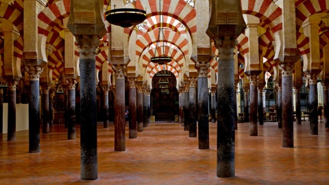 Salle des colonnes, mosquée-cathédrale de Cordoue