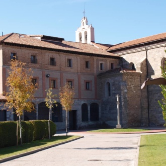 Монастырь Нуэстра-Сеньора-де-ла-Бретонера в Белорадо