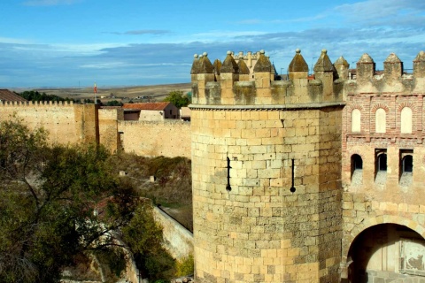 Puerta de San Andrés de la muralla de Segovia 
