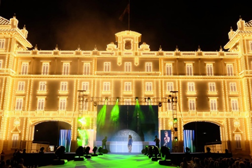 Scène et illuminations de la feria de Malaga