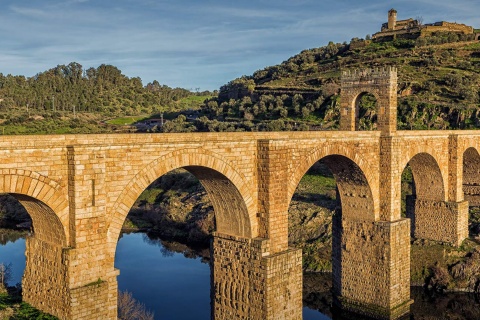 Puente de Alcántara bridge. Cáceres
