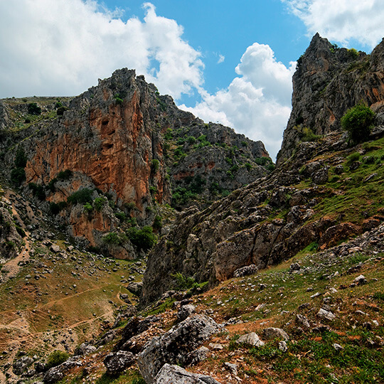Mirador de Bailon en Zuheros, sierra Subbética.